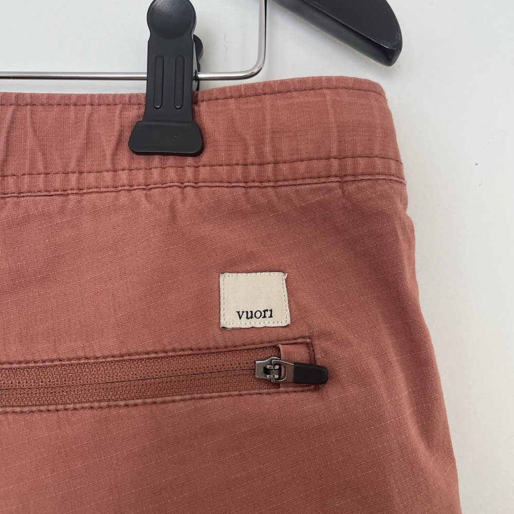 Vuori Ripstop Pants in Terra Cotta Size L - Picture 4 of 5